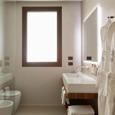 Palazzo Giusti - Exclusive Boutique Hotel 5*